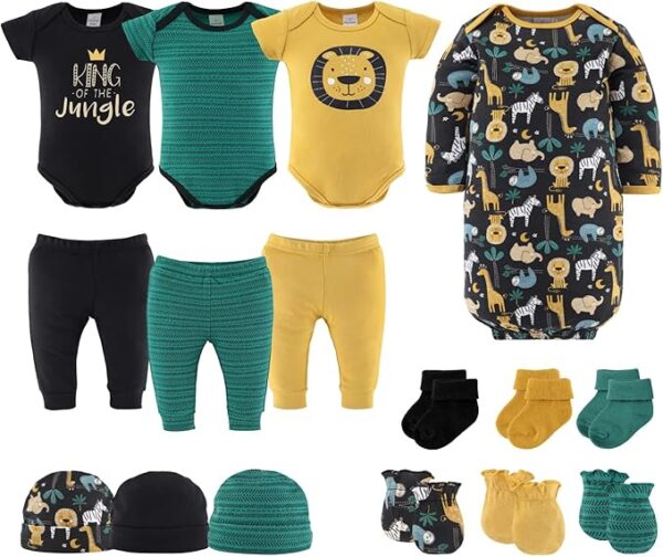 The Peanutshell Baby Layette Gift Set for Baby Boys - 16 Piece